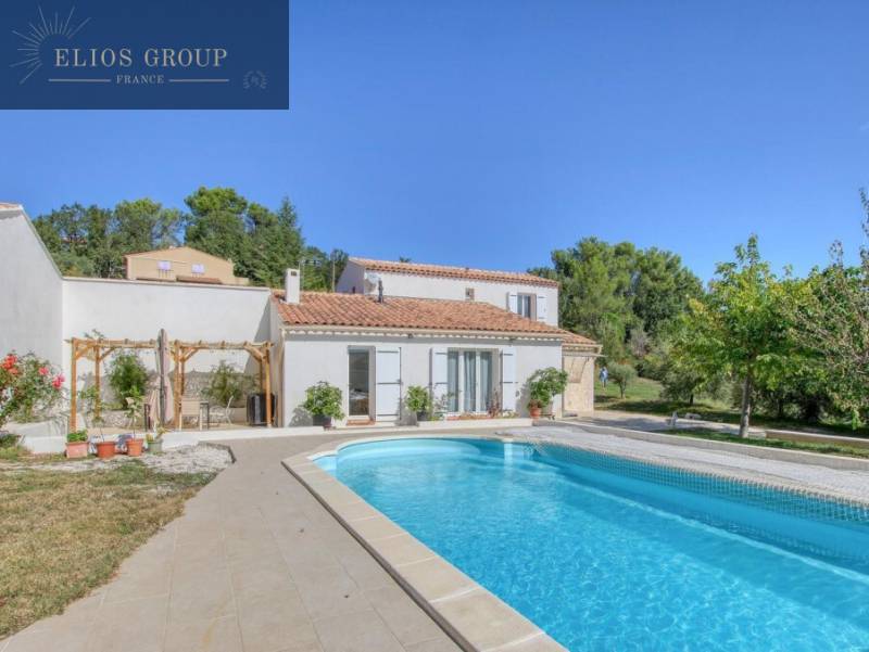 Villa 4 pièces 137 m²