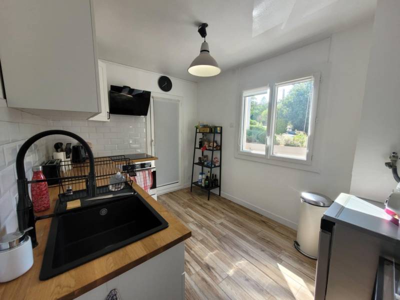 Toulon Ouest - Appartement T2 entièrement rénové – Résidence sécurisée, parking privatif