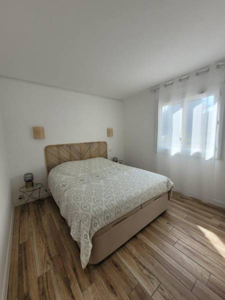 Toulon Ouest - Appartement T2 entièrement rénové – Résidence sécurisée, parking privatif