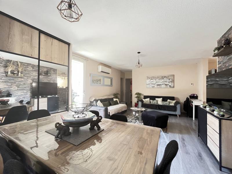 Aubagne – Appartement T3 avec Deux Terrasses & Stationnement Privatif