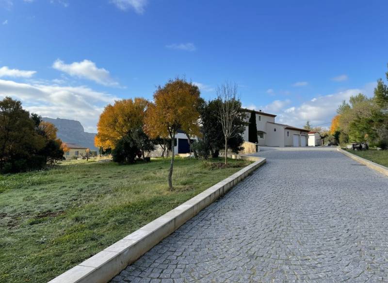 Maison de Charme avec Vue Montagne – 136 m² habitables sur 4850 m² de terrain