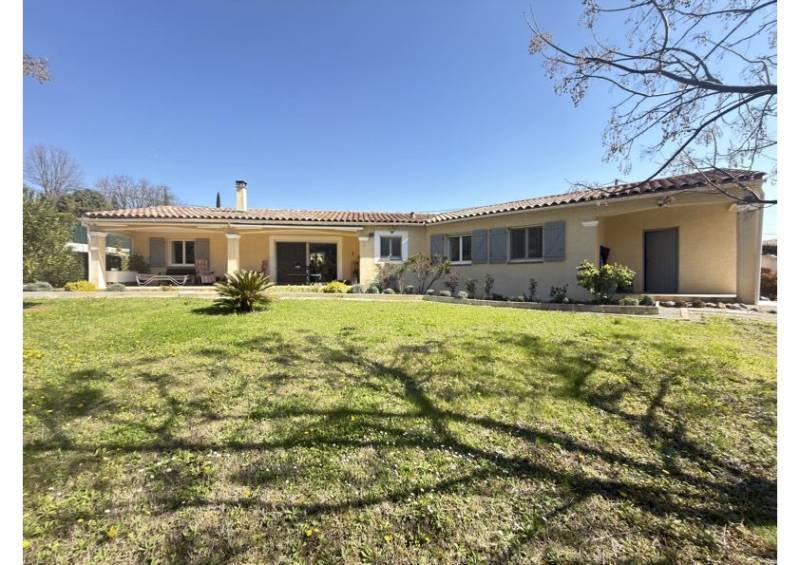 Salernes - Villa de plain-pied avec piscine chauffée – Confort & prestations haut de gamme