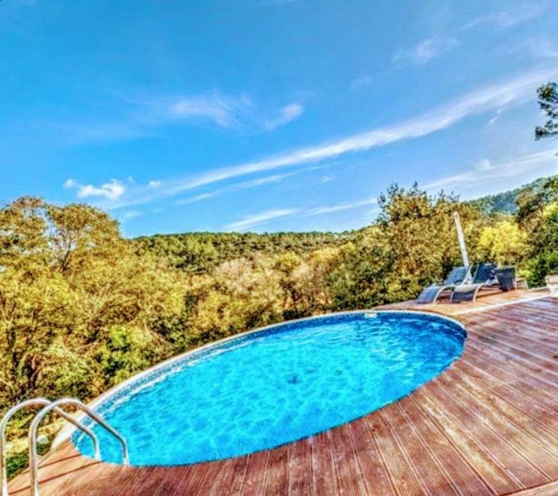 Villa familiale au cœur de la Provence Verte – 160 m² habitables – Vue imprenable – Piscine – Accès rivière – Le Thoronet / Vidauban